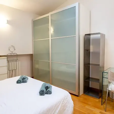 Daire Amazing Flat For 7, Ac, Historical Center *